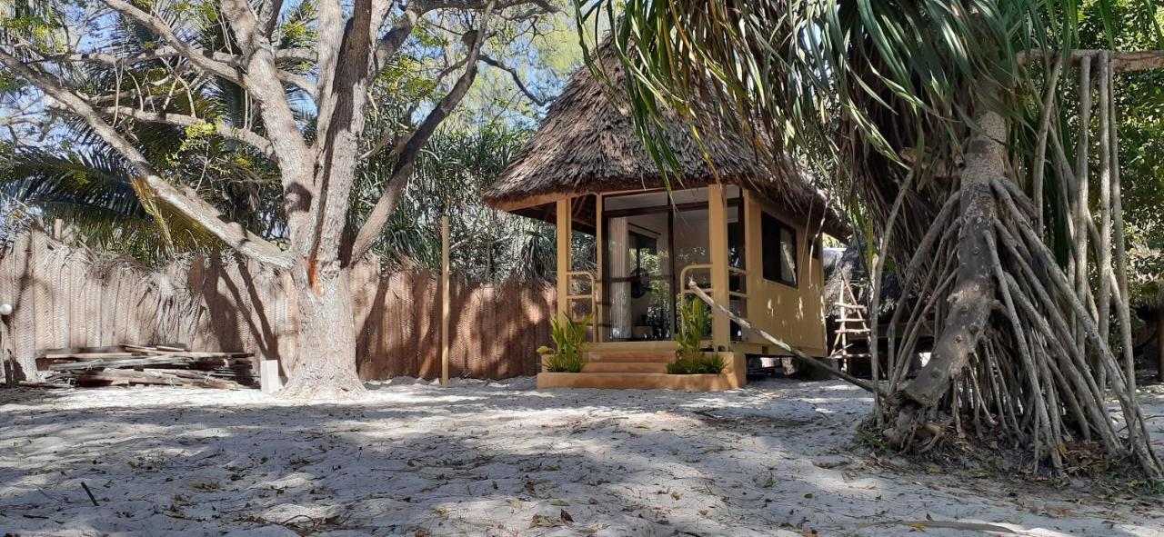 达累斯萨拉姆 Mikadi Beach Camp & Backpackers旅舍 外观 照片