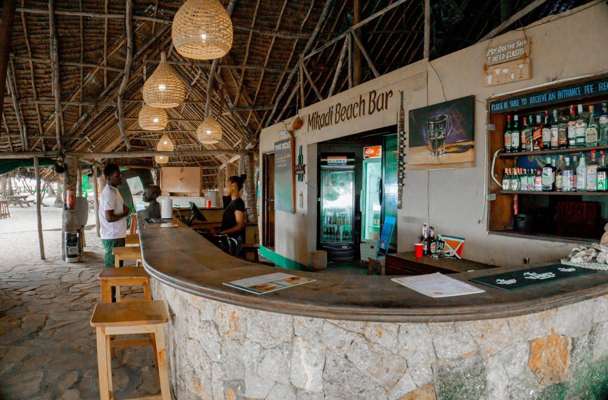 达累斯萨拉姆 Mikadi Beach Camp & Backpackers旅舍 外观 照片
